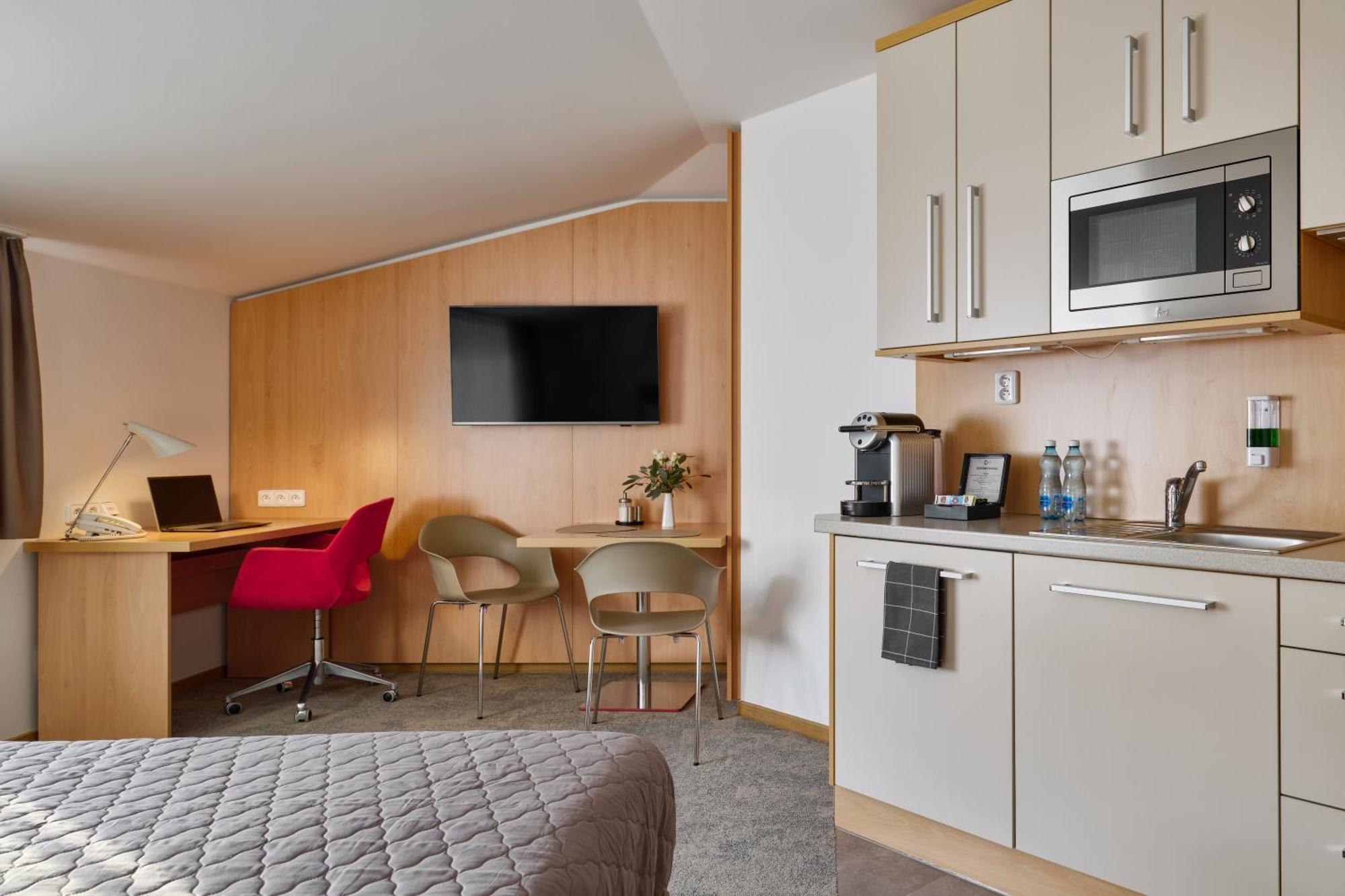 Hotel Osvit 믈라다볼레슬라프 외부 사진