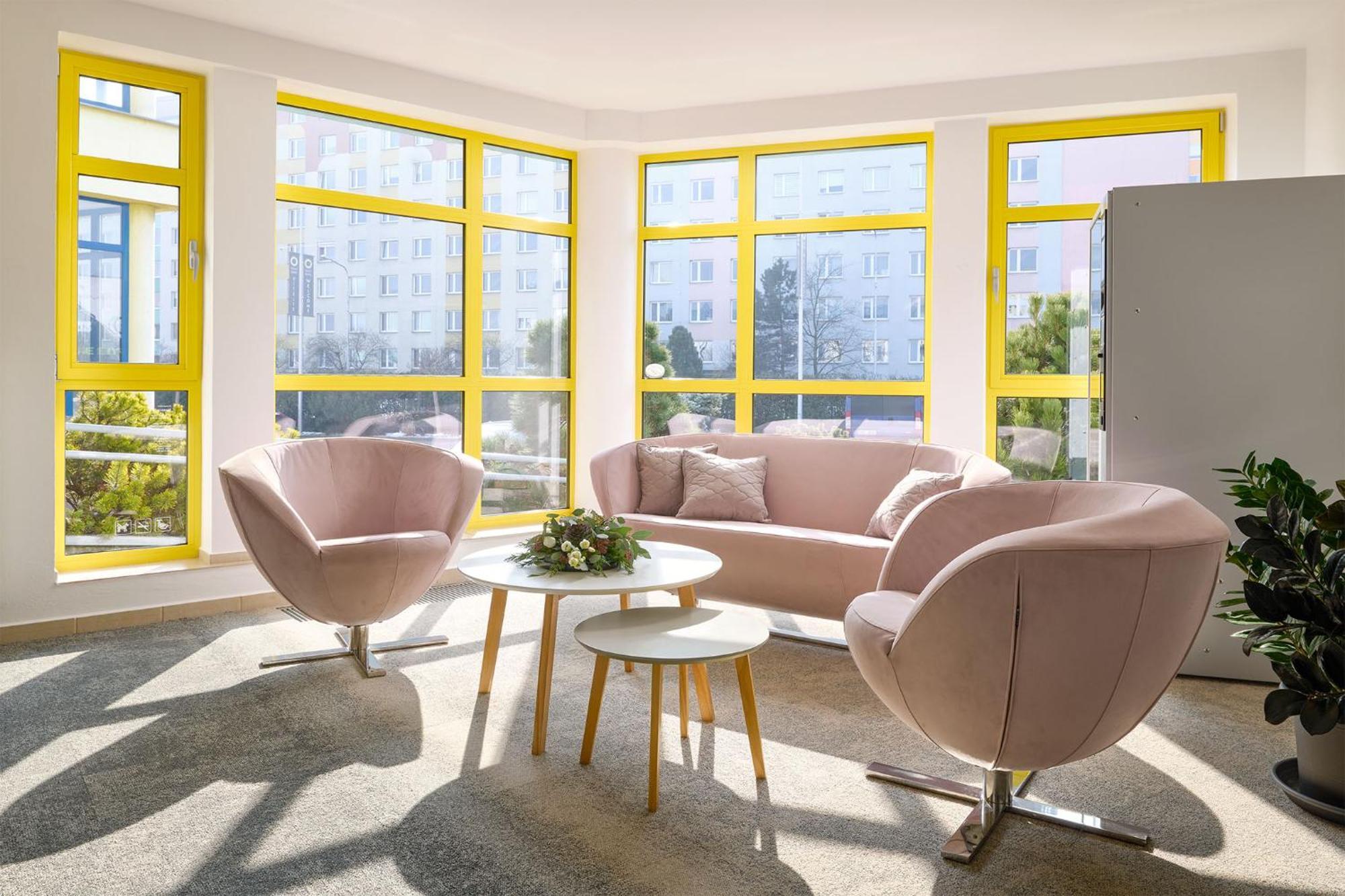 Hotel Osvit 믈라다볼레슬라프 외부 사진