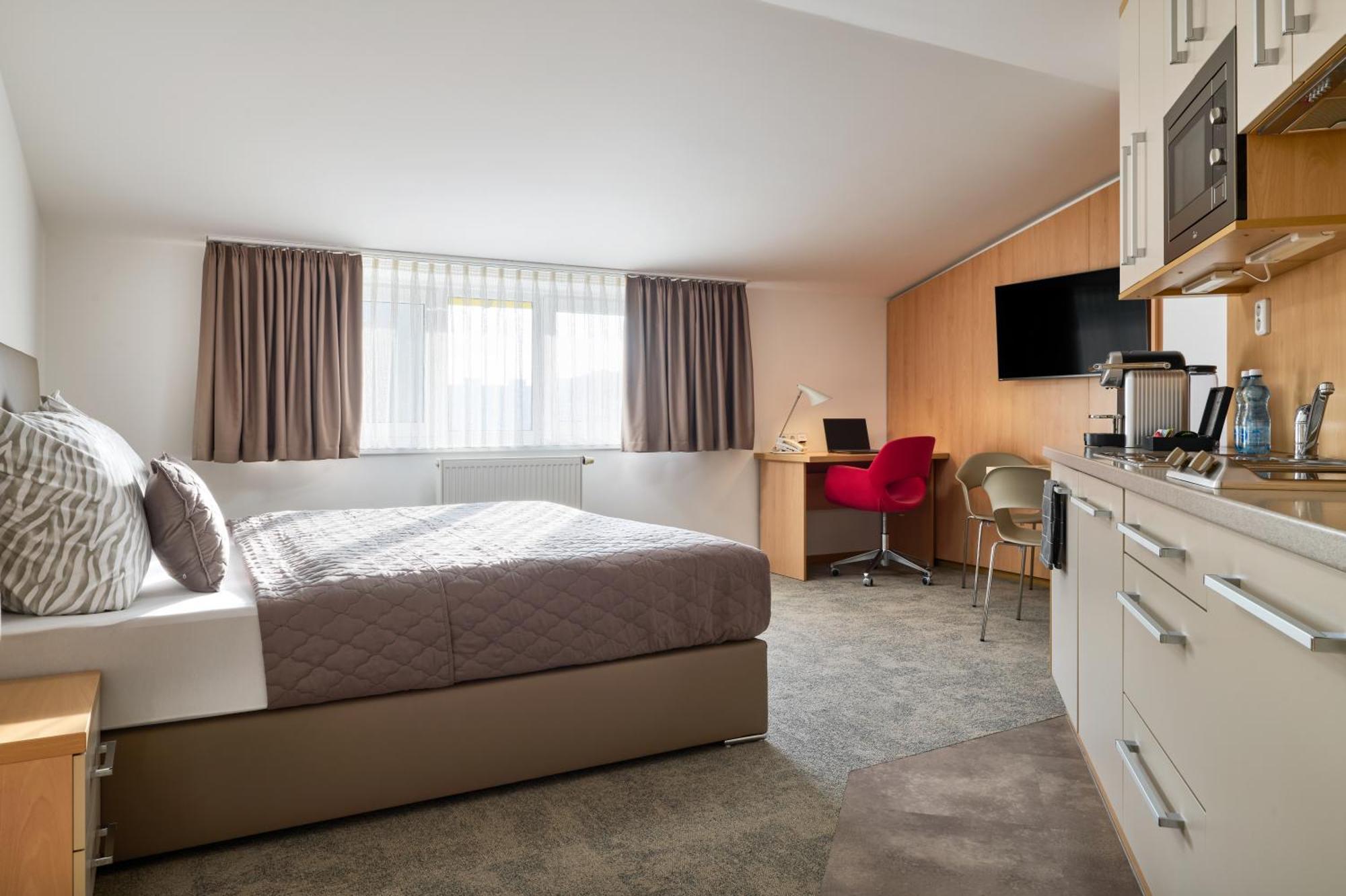 Hotel Osvit 믈라다볼레슬라프 외부 사진